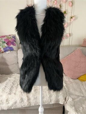Luxury Black Faux Fur Vest for Women